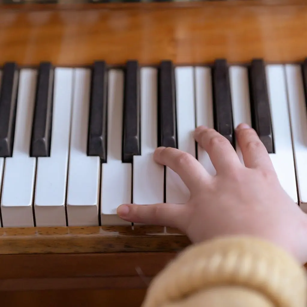 Determining the right age to start piano lessons